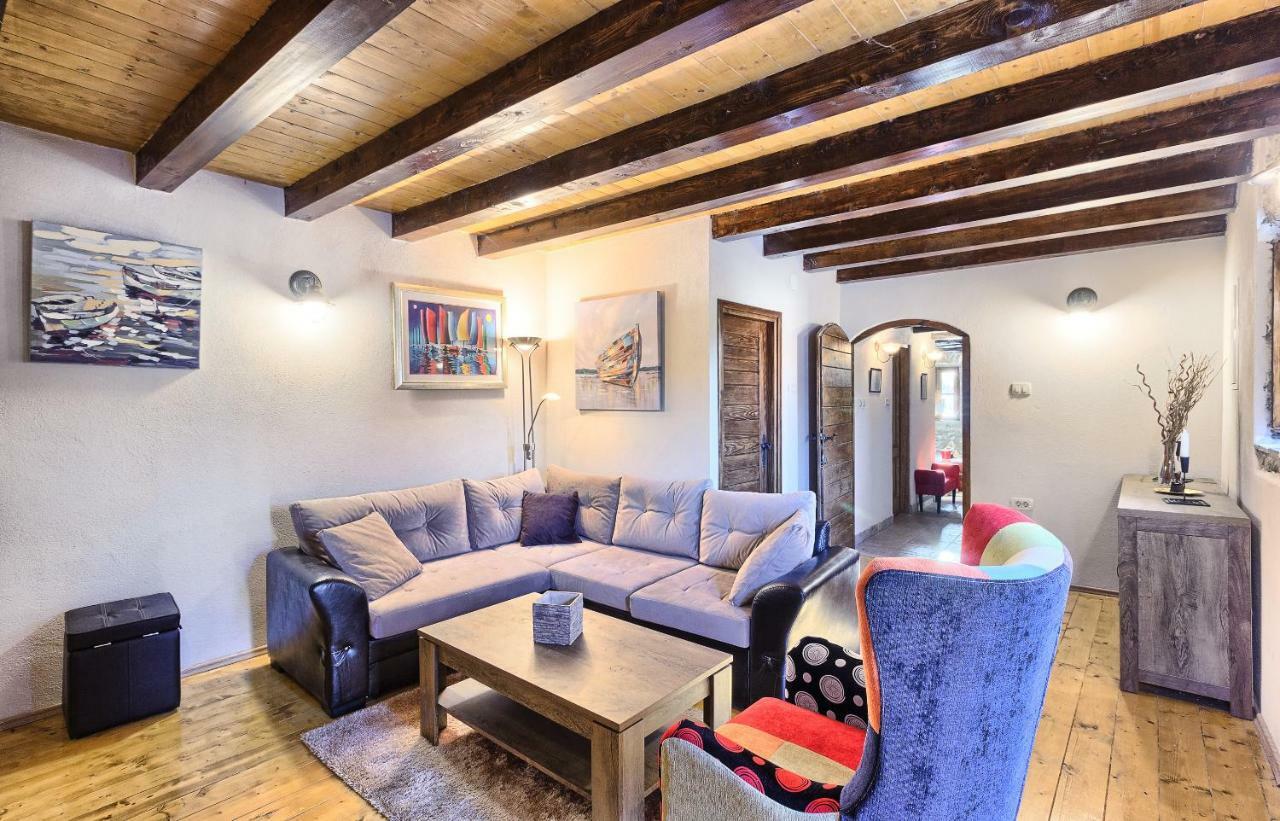 Biorine Dalmatia Stone House - Heated Pool旅馆 外观 照片